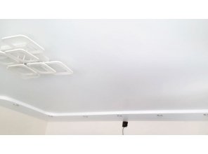 Монтаж потолка в квартире 40 м2 с использованием пленки VIPCEILING серии MONLANGE S9020 (4.90)