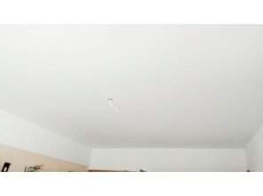 Монтаж потолка в спальне 10 м2 с использованием пленки VIPCEILING серии MONLANGE M9001 (2.60)