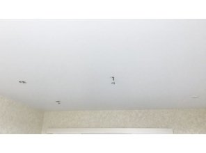 Монтаж потолка в гостиной 17 м2 с использованием пленки VIPCEILING серии MONLANGE S9020 (4.00)