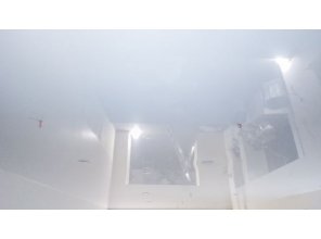 Монтаж потолка для зала 30 м2 с использованием пленки VIPCEILING серии MONLANGE L9001 (3.80)