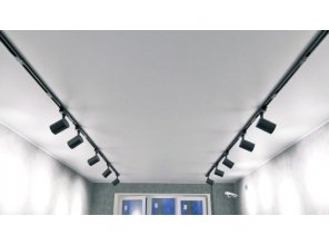 Монтаж потолка для зала 18 м2 с использованием пленки VIPCEILING серии MONLANGE S9020 (3.25)