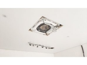 Монтаж потолка в офисе 44 м2 с использованием пленки VIPCEILING серии MONLANGE M9001 (3.50)