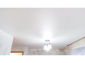 Монтаж потолка для зала 18 м2 с использованием пленки VIPCEILING серии MONLANGE M9001 (3.80)