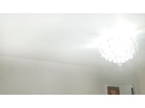 Монтаж потолка для зала 20 м2 с использованием пленки VIPCEILING серии MONLANGE M9001 (3.50)