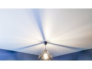 Монтаж потолка в спальне 10 м2 с использованием пленки VIPCEILING серии MONLANGE S9020 (3.25)