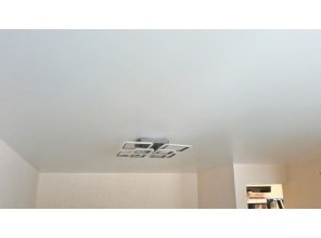 Монтаж потолка в квартире 19 м2 с использованием пленки VIPCEILING серии MONLANGE S9020 (4.00)