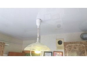 Монтаж потолка на кухне 6 м2 с использованием пленки VIPCEILING серии MONLANGE L9001 (2.60)