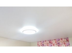 Монтаж потолка в гостиной 16 м2 с использованием пленки VIPCEILING серии MONLANGE M9001 (3.50)