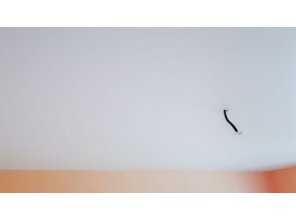 Монтаж потолка в спальне 12 м2 с использованием пленки VIPCEILING серии MONLANGE S9020 (3.25)