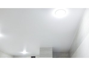 Монтаж потолка в ванной 8 м2 с использованием пленки VIPCEILING серии MONLANGE M9001 (3.25)
