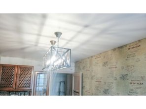 Монтаж потолка на кухне 14 м2 с использованием пленки VIPCEILING серии MONLANGE M9001 (3.25)