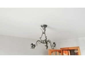 Монтаж потолка в спальне 9 м2 с использованием пленки VIPCEILING серии MONLANGE M9001 (3.25)