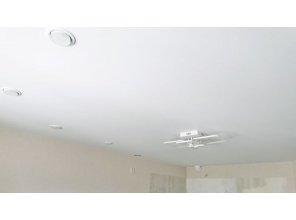 Монтаж потолка на кухне 12 м2 с использованием пленки VIPCEILING серии MONLANGE M9001 (3.25)