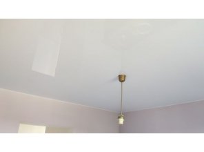 Ремонт потолка на кухне 12 м2 с использованием пленки VIPCEILING серии MONLANGE L9001 (2.60)