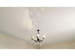 Монтаж потолка в спальне 14 м2 с использованием пленки VIPCEILING серии MONLANGE L9027 (3.50)