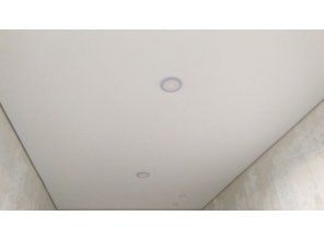 Монтаж потолка в коридоре 5 м2 с использованием пленки VIPCEILING серии MONLANGE M9001 (3.50)