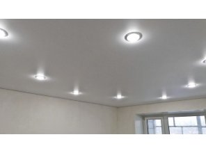 Монтаж потолка для зала 15 м2 с использованием пленки VIPCEILING серии MONLANGE M9001 (3.50)