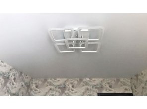 Монтаж потолка в спальне 12 м2 с использованием пленки VIPCEILING серии MONLANGE M9001 (3.25)