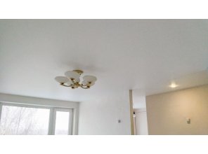 Монтаж потолка в квартире 16 м2 с использованием пленки VIPCEILING серии MONLANGE M9001 (3.50)