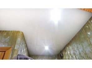 Монтаж потолка в коридоре 5 м2 с использованием пленки VIPCEILING серии MONLANGE L9001 (3.50)