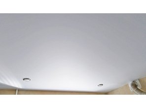 Монтаж потолка на кухне 6 м2 с использованием пленки VIPCEILING серии MONLANGE S9020 (3.25)