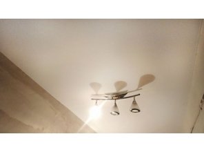 Монтаж потолка в коридоре 5 м2 с использованием пленки VIPCEILING серии MONLANGE M9001 (2.15)