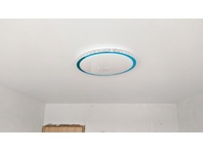 Монтаж потолка в спальне 12 м2 с использованием пленки VIPCEILING серии MONLANGE M9001 (3.25)