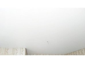 Матовый натяжной потолок в квартире 23,9 м2