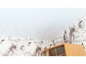 Бесшовный глянцевый натяжной потолок на кухню 6,1 м2