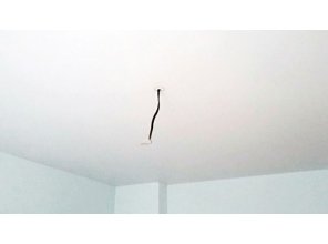 Бесшовный матовый натяжной потолок на кухню 8,1 м2