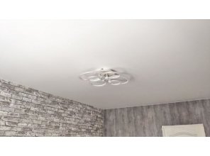 Монтаж потолка в спальне 14 м2 с использованием пленки VIPCEILING серии MONLANGE M9001 (3.25)
