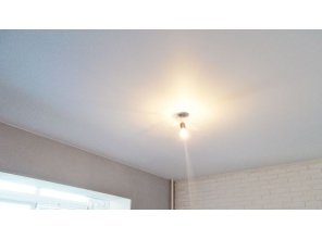 Бесшовный матовый натяжной потолок в детскую 8,4 м2