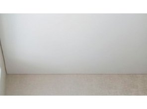 Бесшовный сатиновый натяжной потолок в детскую 14,2 м2