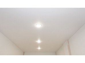 Матовый натяжной потолок в прихожей 8,7 м2