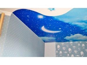 Натяжной потолок звёздное небо в детской 7,3 м2