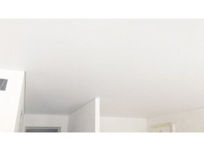 Матовый натяжной потолок в квартиру 31,2 м2