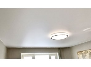 Монтаж потолка в гостиной 19 м2 с использованием пленки VIPCEILING серии MONLANGE M9001 (3.50)