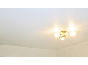 Бесшовный матовый натяжной потолок для зала 19,2 м2