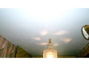 Бесшовный матовый натяжной потолок для зала 12,5 м2