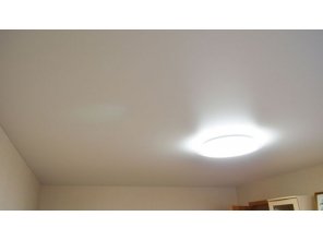 Матовый натяжной потолок в гостиную 18,2 м2