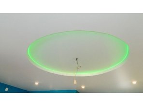 Двухуровневый сатиновый натяжной потолок на кухню 28,3 м2