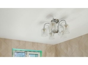 Монтаж потолка в спальне 7 м2 с использованием пленки VIPCEILING серии MONLANGE M9001 (2.15)