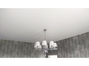 Монтаж потолка в гостиной 15 м2 с использованием пленки VIPCEILING серии MONLANGE S9020 (3.25)