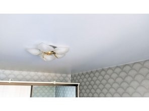 Монтаж потолка в спальне 14 м2 с использованием пленки VIPCEILING серии MONLANGE S9020 (3.80)