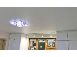 Монтаж потолка в спальне 17 м2 с использованием пленки VIPCEILING серии MONLANGE M9001 (4.35)