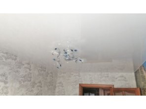 Монтаж потолка в детской 9 м2 с использованием пленки VIPCEILING серии MONLANGE L9001 (2.60)