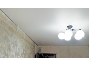 Монтаж потолка для зала 14 м2 с использованием пленки VIPCEILING серии MONLANGE M9001 (2.60)