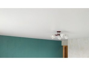 Монтаж потолка для зала 19 м2 с использованием пленки VIPCEILING серии MONLANGE M9001 (4.90)