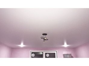 Монтаж потолка в детской 19 м2 с использованием пленки VIPCEILING серии MONLANGE M9001 (3.80)