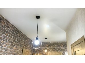 Монтаж потолка в прихожей 12 м2 с использованием пленки VIPCEILING серии MONLANGE M9001 (3.25)